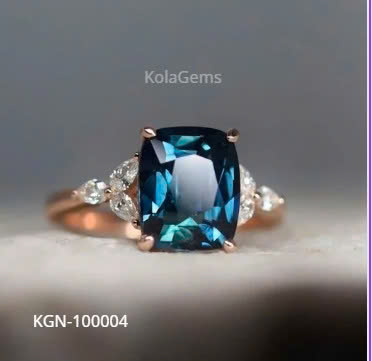 Nhẫn đá quý nữ cao cấp