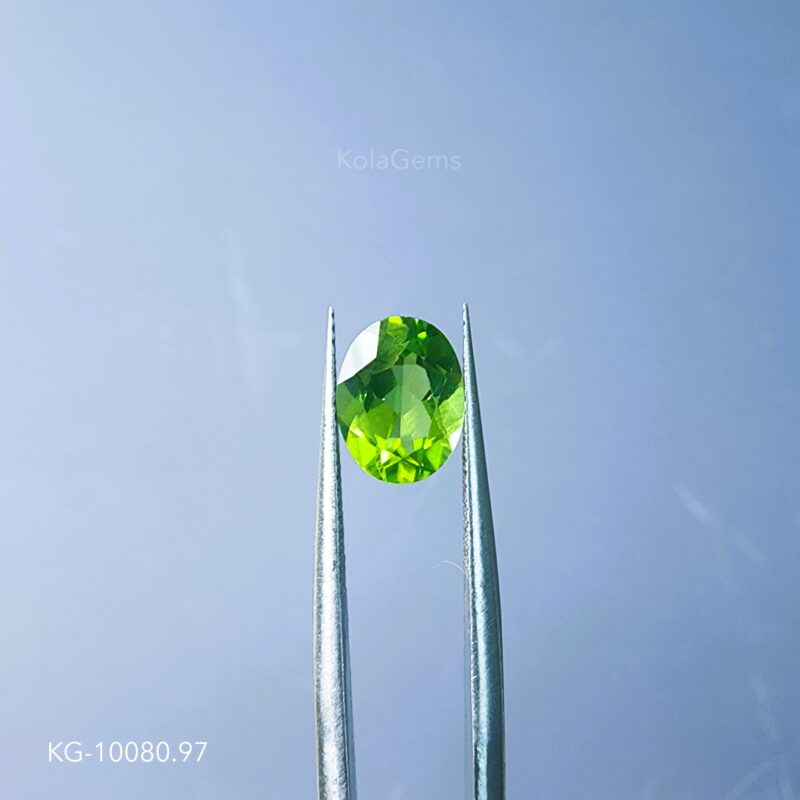 Peridot xanh KG -10080.97