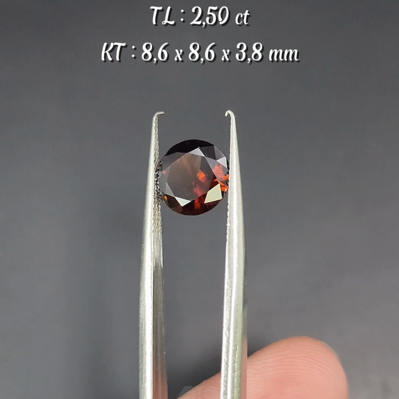 Zircon Nâu CamTự Nhiên KG-100116