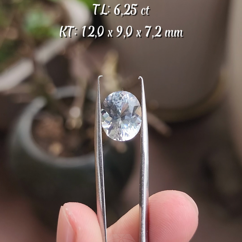 Topaz Trắng Tự Nhiên KG-100207