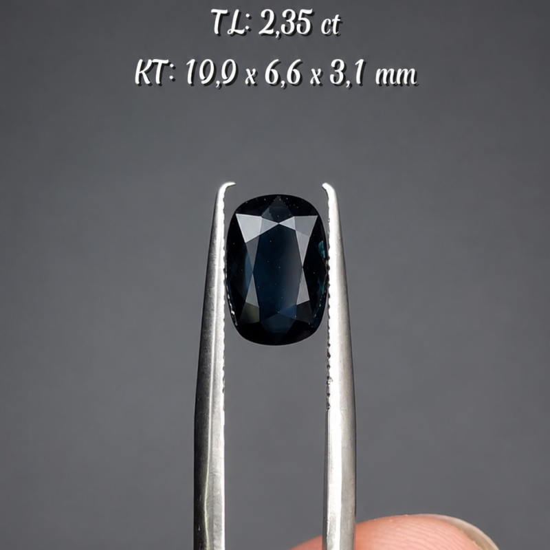 Sapphire Xanh ĐenTự Nhiên KG-10043